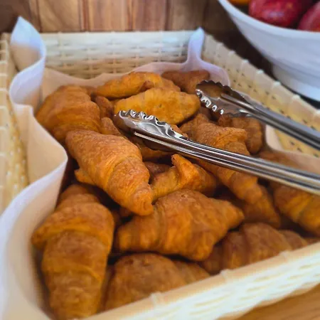 Al Moniz ゲストハウス