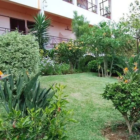 Al Moniz Gasthof Água de Pena