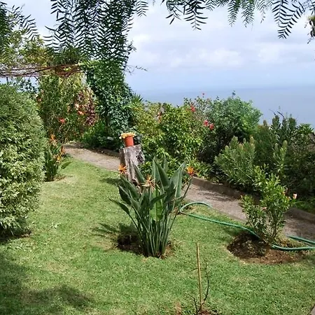 Al Moniz 3* Água de Pena