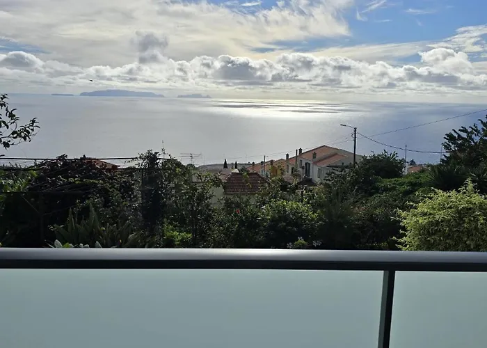 Al Moniz 3* Água de Pena