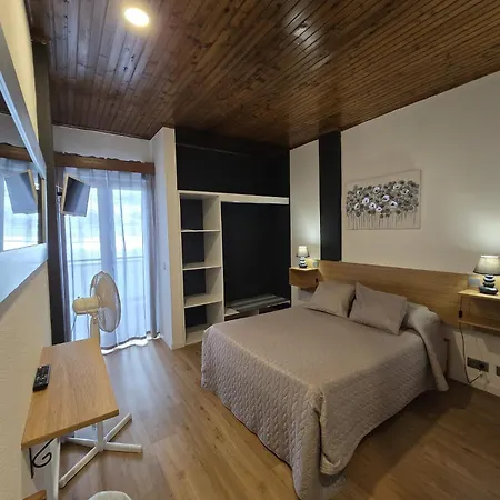 Guest house Al Moniz Agua de Pena