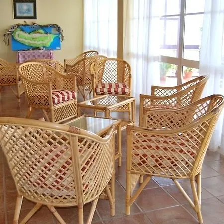 Al Moniz Guest house 3*