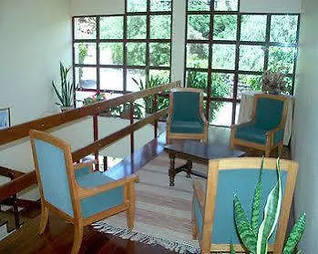 Al Moniz Guest house